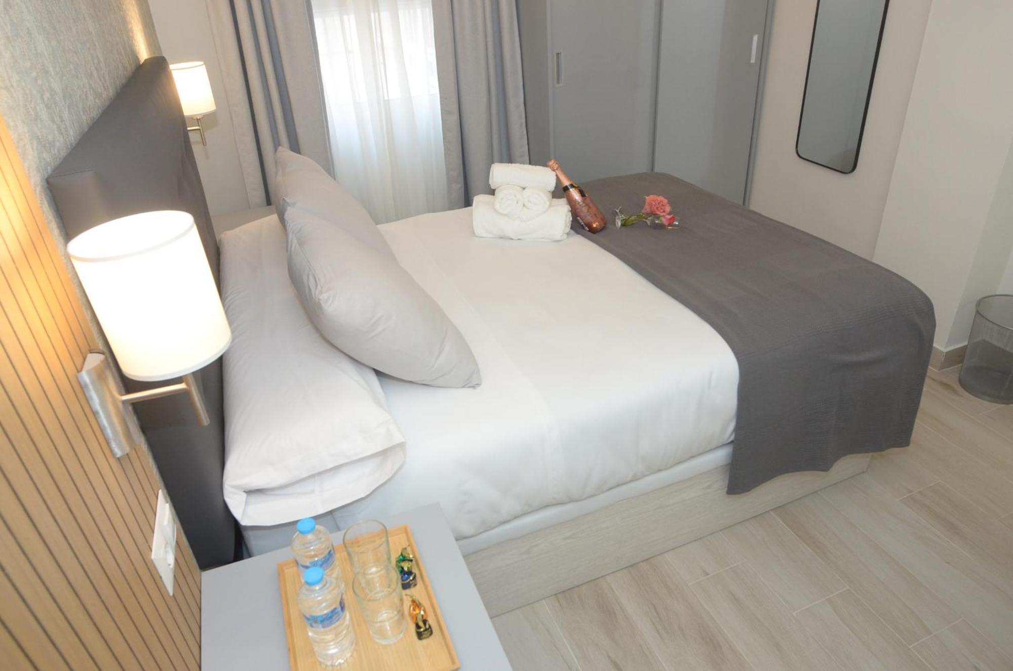 Alojamiento Beethoven Luxury Málaga Esterno foto