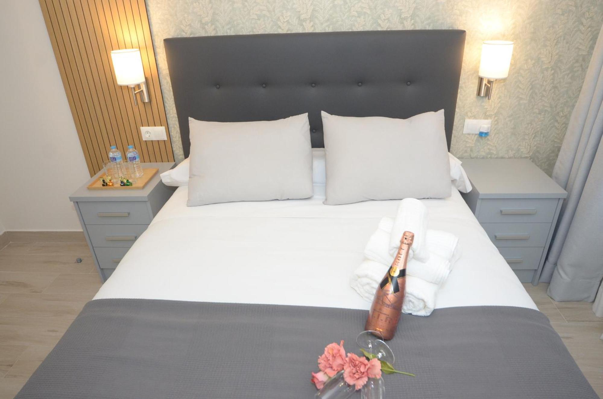 Alojamiento Beethoven Luxury Málaga Esterno foto